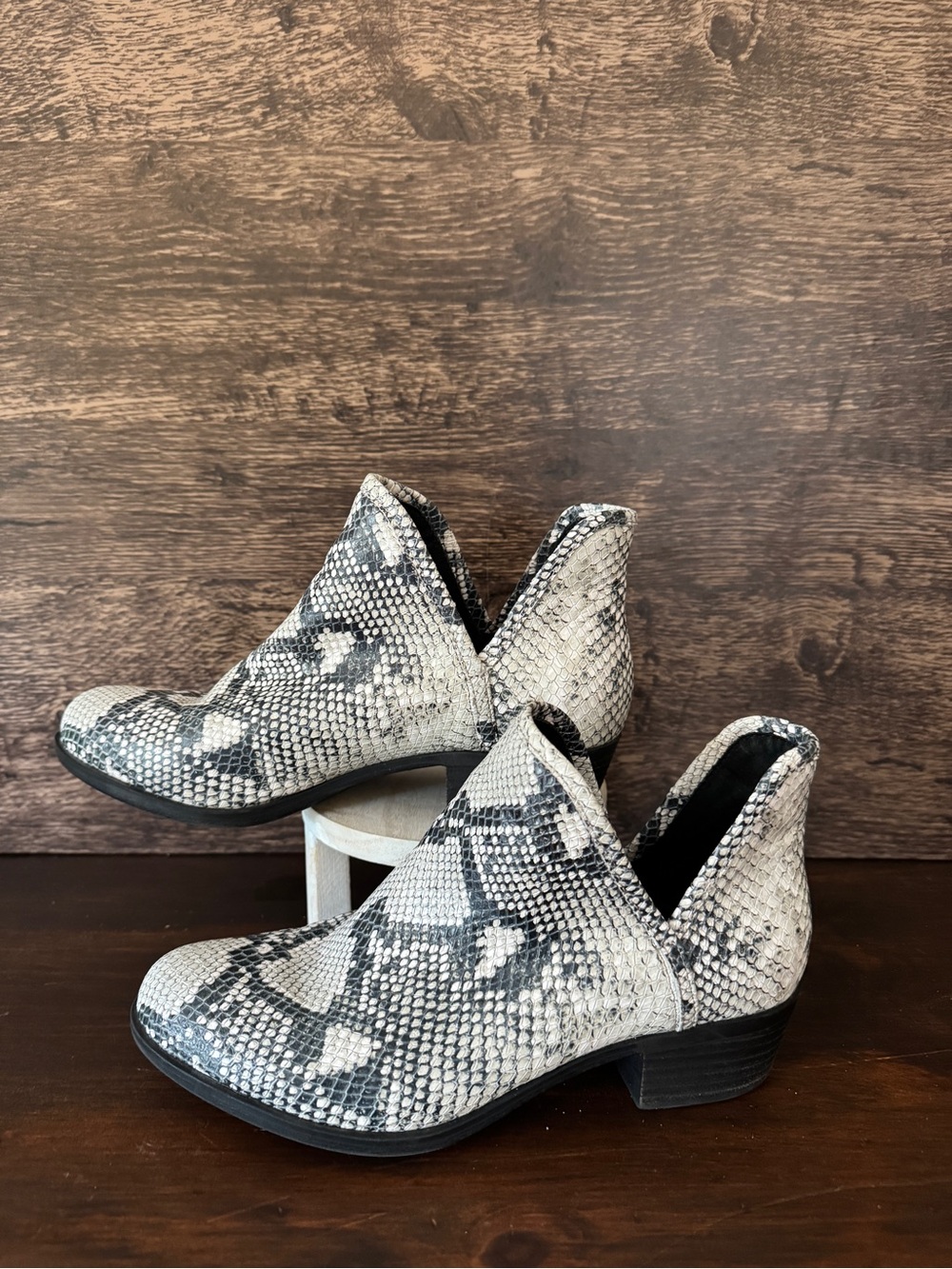 Lucky Brand Baley2 Snake-Print Ankle Boots in Black and White